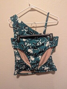 Garnet Hill Womens 12 Floral Green Two Piece Bathing Suit Off The Shoulder